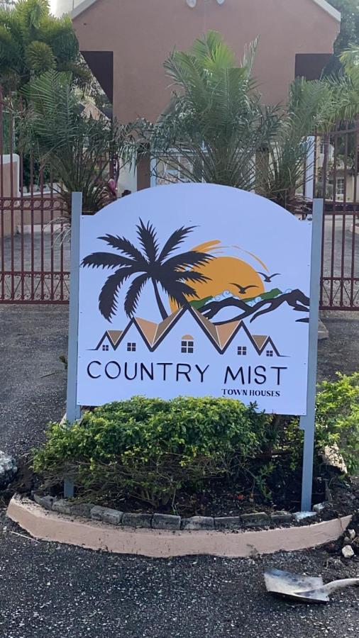 Komfort Getaway Villa At Countrymist Ocho Rios Exterior photo